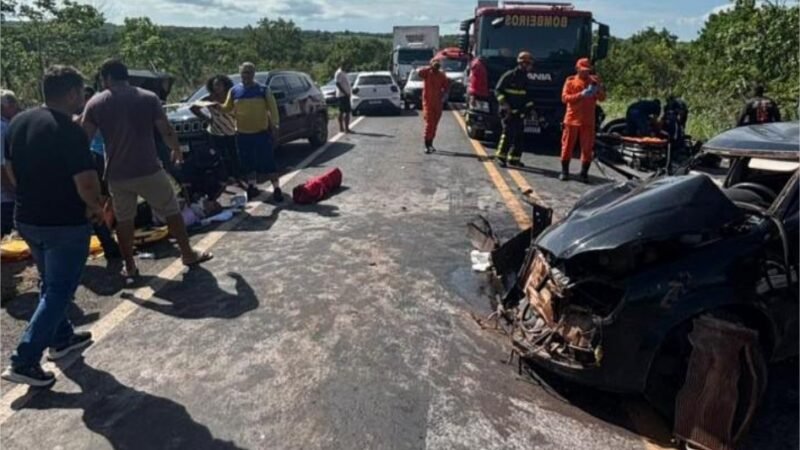 Corpo de Bombeiros realiza desencarceramento e socorre vítimas de grave acidente na MT-010