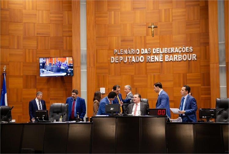 Deputados de MT aprovam orçamento de R$ 40,7 bilhões