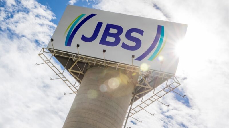 JBS tem 300 vagas de emprego abertas em 9 cidades de MT
