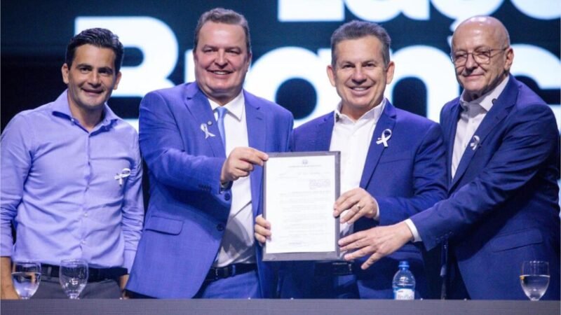 Max Russi celebra sanção da lei que fortalece o combate à violência contra as mulheres