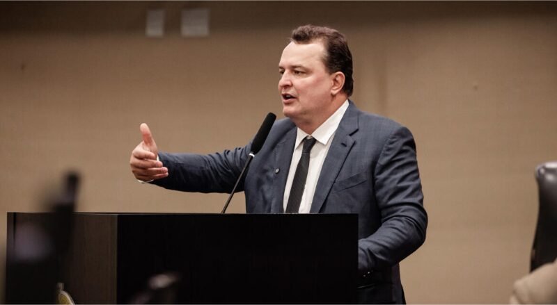 ALMT antecipa 13º e movimenta quase R$ 50 milhões na economia de MT