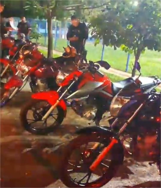 Polícia Militar frustra rolezinho em Rondonópolis e apreende 30 motocicletas irregulares