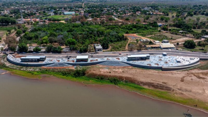 Governo inaugura e anuncia novas obras em Santo Antônio de Leverger