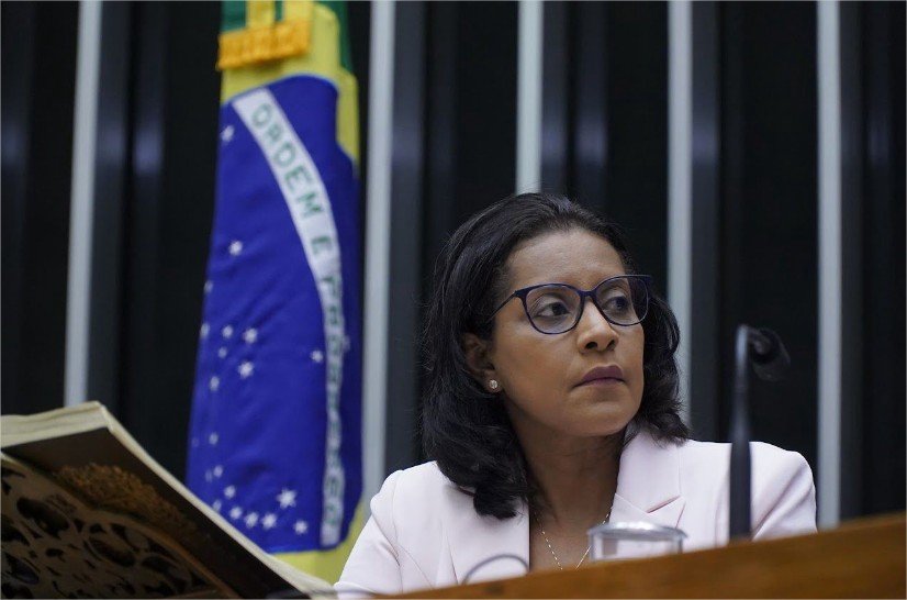 ‘STF engessa Justiça e quem paga é o passageiro’, diz Gisela sobre  ações contra voos