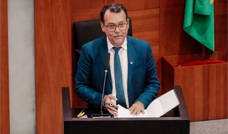 Emenda de Lúdio destina excesso de arrecadação para pagar RGA atrasada de servidores