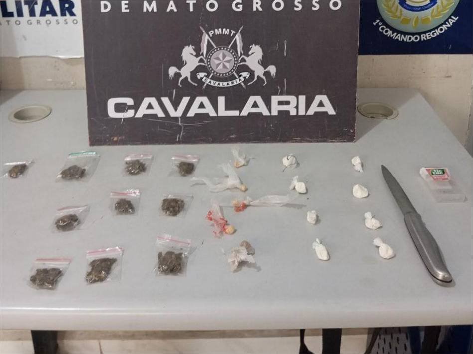 Cavalaria da Polícia Militar prende homem por tráfico de drogas em Cuiabá