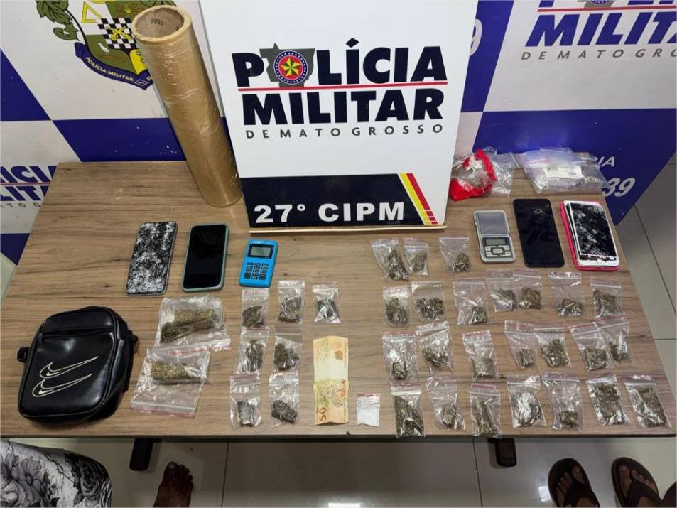 PM prende dois faccionados por tráfico de drogas e apreende 34 porções de entorpecentes