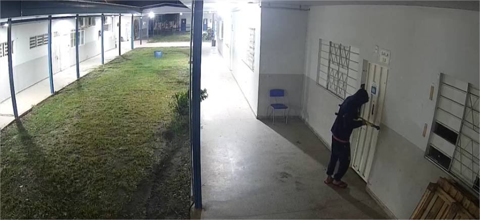Sistema Vigia Mais MT impede furto de nove televisões em escola durante a madrugada