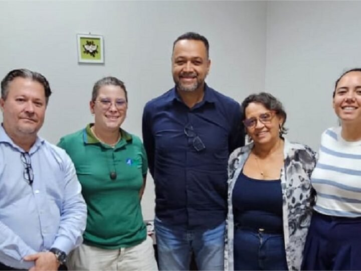 Organizada limpeza com piquenique no Parque Tanque do Fancho em Várzea Grande