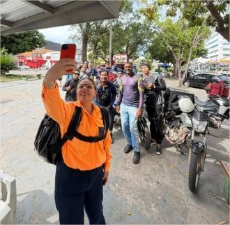 Motoboys comemoram lei de Paula Calil que garante pontos de parada e melhores condições de trabalho em Cuiabá