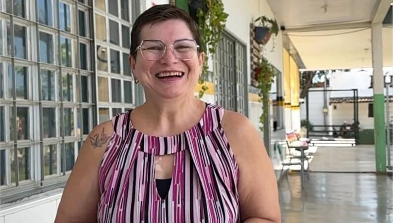 Escola de Cuiabá tem 14 professores premiados com R$ 10 mil cada por avanços em Português e Matemática