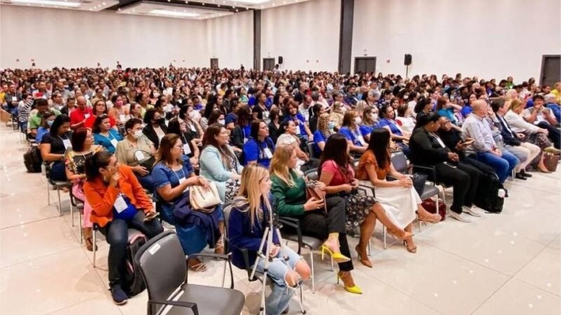 Seduc reúne gestores, professores e novos servidores para fortalecer práticas pedagógicas antes do retorno às aulas