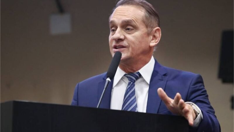 Wilson Santos critica RGA de 5,4% que representa “grande derrota” aos servidores públicos