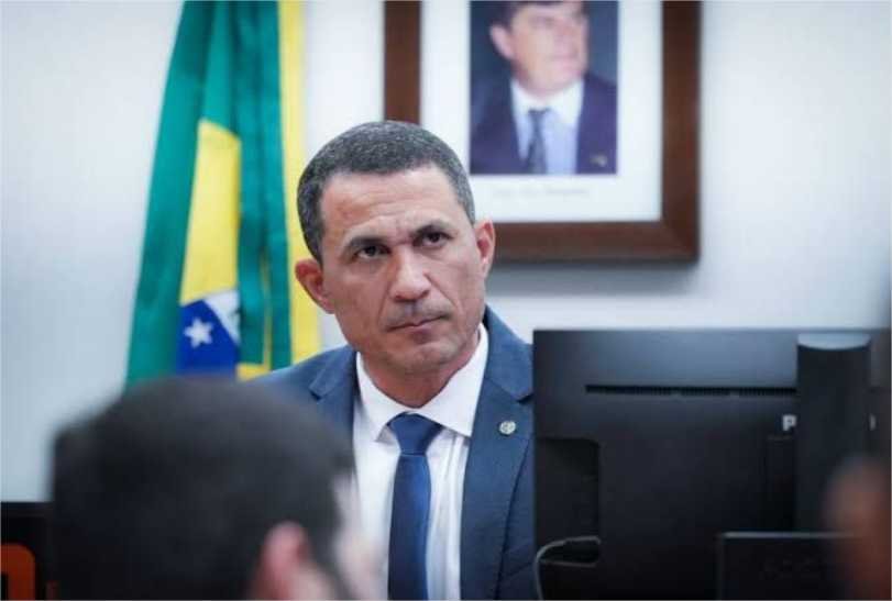 Deputado Coronel Assis detona Lula por defender narcoterrorista Nicolas Maduro preso na Venezuela