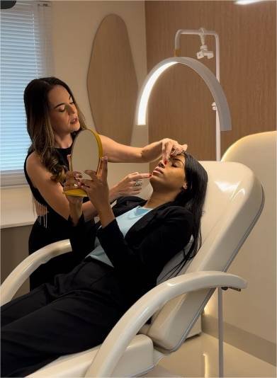 Do sorriso ao rosto: Dra. Fernanda Cautela aposta em harmonização com naturalidade e propósito