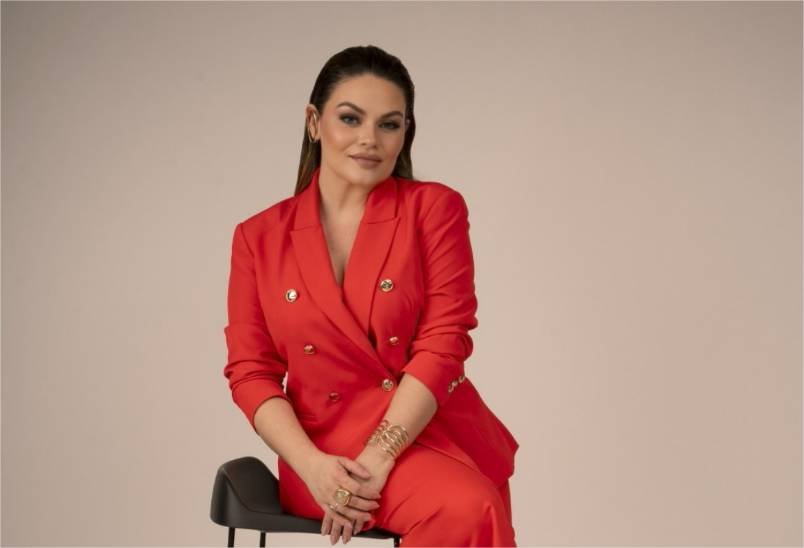 Consultora de imagem e estilo compartilha dicas em live gratuita