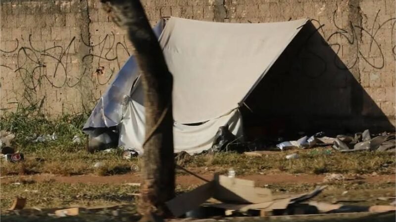 Cuiabá é 3ª capital do Centro-Oeste com mais pessoas em situação de rua