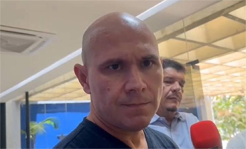 Abilio diz que presidente da Câmara era “tchuthuca” do Kalil e agora é tigrão com Flávia Moretti