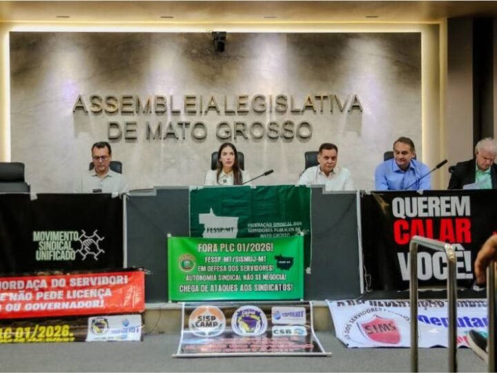 Janaina vê dificuldade para impedir PLC que regula licença de líderes sindicais