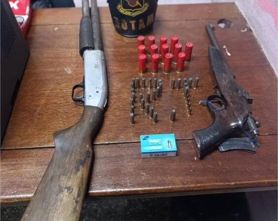 Rotam prende homem em flagrante após agredir namorada e seus pais