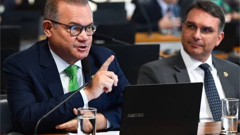 Flávio quer palanque em todos estados e WF é citado em MT