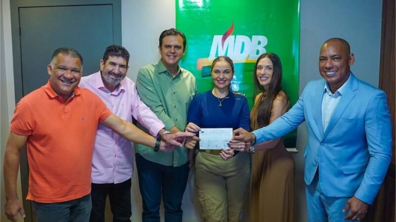 Vice-prefeita de Cuiabá, Vânia Rosa oficializa filiação ao MDB