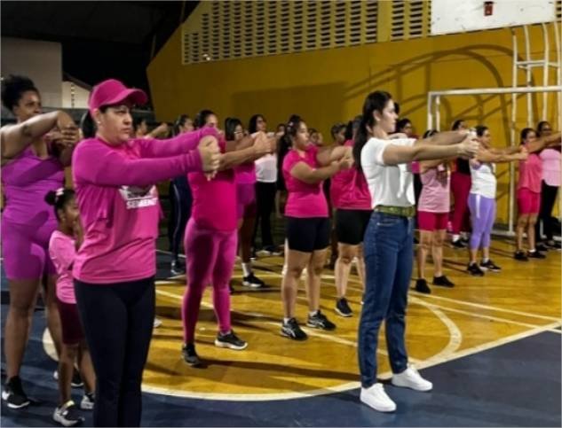 Michelly Alencar convida mulheres para aula contra o sedentarismo, no Parque das Águas