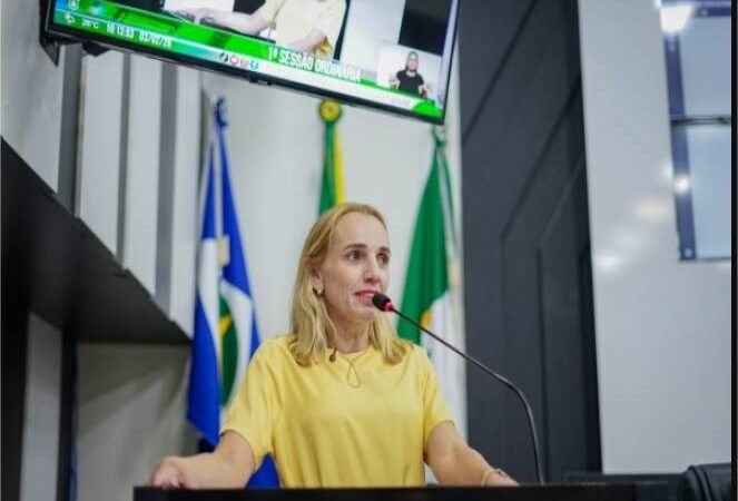 Katiuscia Manteli inicia 2026 com mais de 100 proposições apresentadas na Câmara