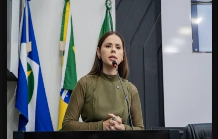 Michelly Alencar repudia assédio e afirma criação de Comissão Especial