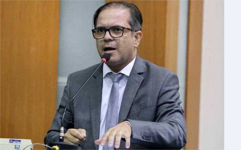 Gravação de deputado viraliza nas redes sociais e causa transtorno na base governista