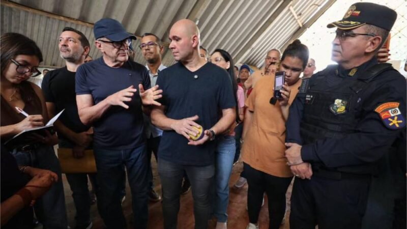 Vice-governador vistoria local que vai receber Ganha Tempo e delegacia no Pedra 90 em Cuiabá