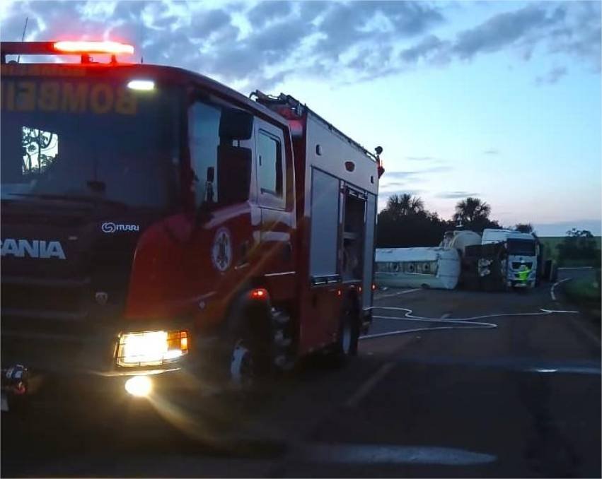 Corpo de Bombeiros atende duas ocorrências de acidente de trânsito registradas nesta quinta-feira (5)