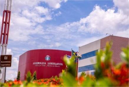 Parlamento tem expedição no Rio Cuiabá, audiência pública e sessões plenárias ao longo da semana