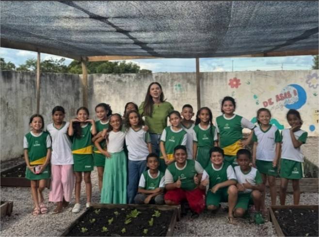 Parlamentar reforça compromisso com educação alimentar e destaca avanço do projeto Hortas nas Escolas