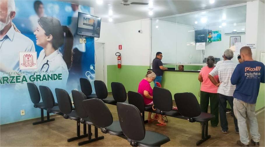 Deputado Max comemora promoção de subtenente e mais 24 militares da Operação Canguçu