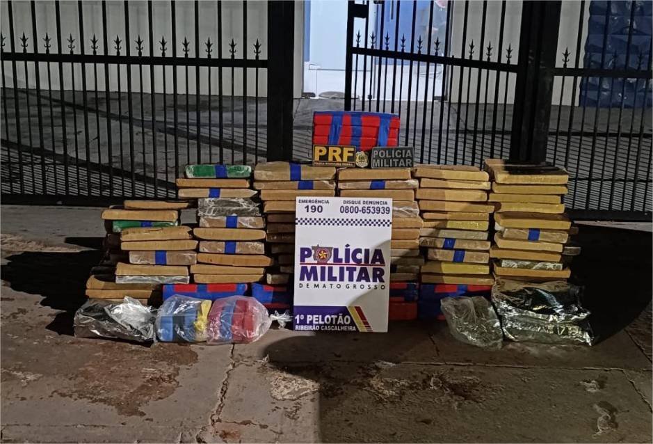 Ação integrada apreende 335 quilos de entorpecentes e prende quatro suspeitos por tráfico