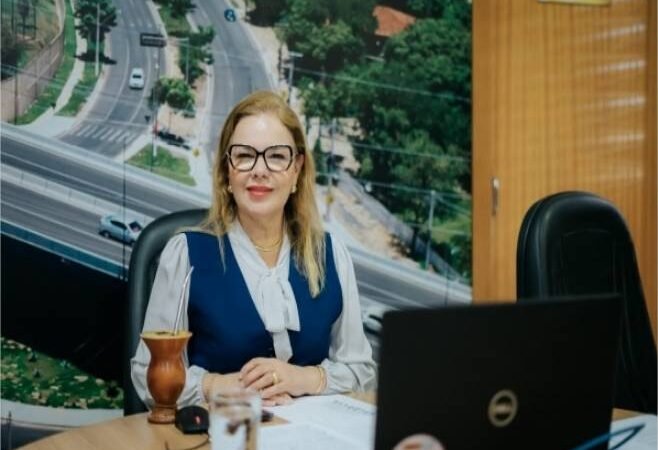 Aprovados projetos de Paula Calil que reforçam transparência ao consumidor e reconhecem importância do agro