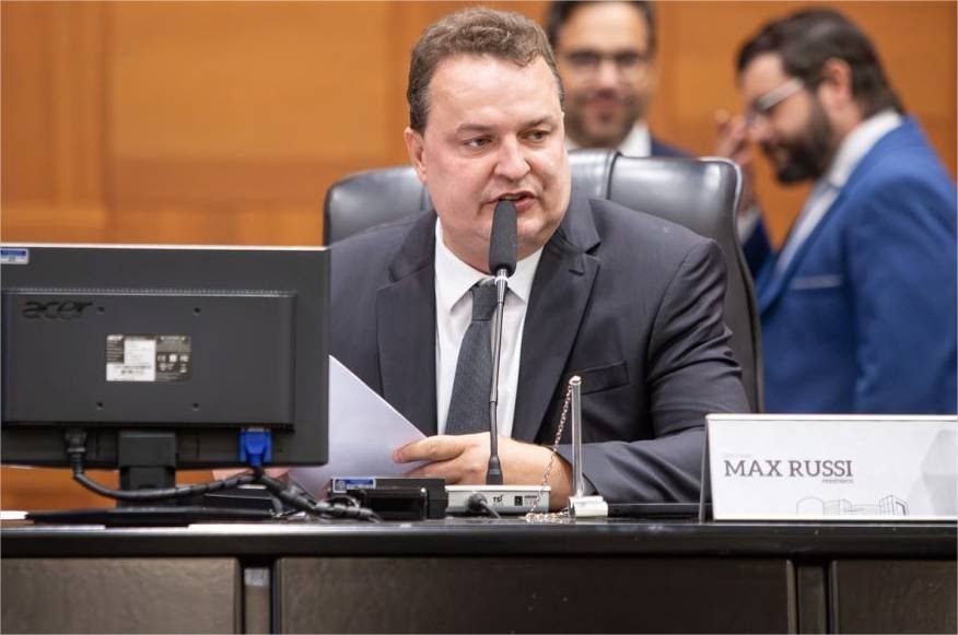 Max vai para o Podemos com 28 prefeitos e dois deputados