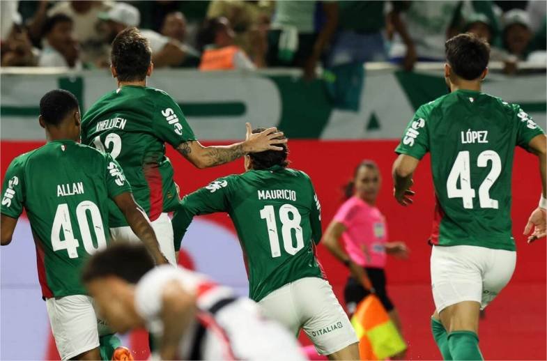 Palmeiras bate o São Paulo e garante vaga na final do Paulistão