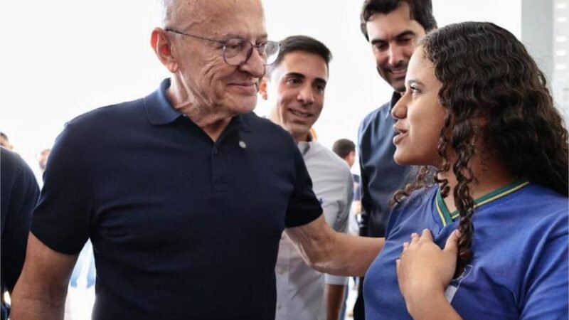 Vice-governador: “É o padrão de escola que todo estudante mato-grossense merece”