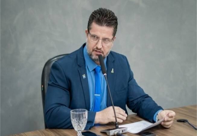 Câmara cria Dia do Patriota na data que marcou atentado contra Bolsonaro