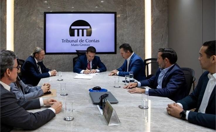 Governo de MT entrega contas ao TCE com seis anos seguidos de nota máxima em capacidade de pagamento e investimento
