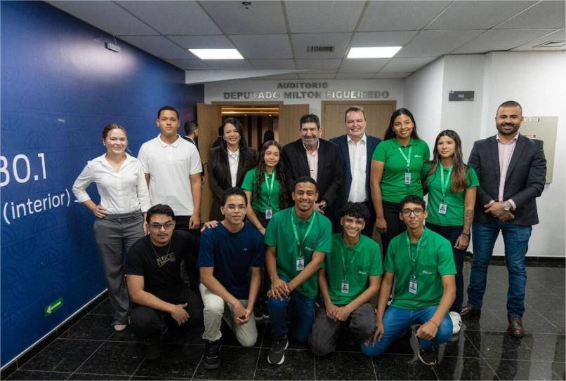 “Mais do que acolher jovens, estamos abrindo caminhos para um futuro de oportunidades”, afirma Max Russi