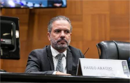 Personalidades têm trabalho reconhecido em sessão especial nesta quinta-feira