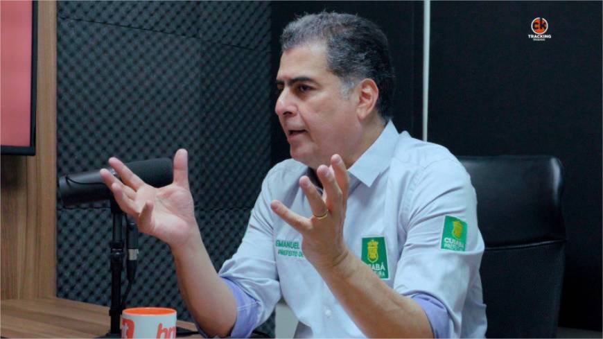 Juiz vê falha de gestão, mas absolve Emanuel Pinheiro em ação sobre contratações temporárias na Saúde