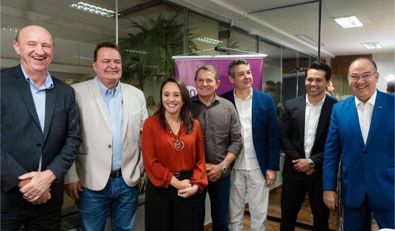 Max Russi articula “time de peso” com cúpula nacional do Podemos