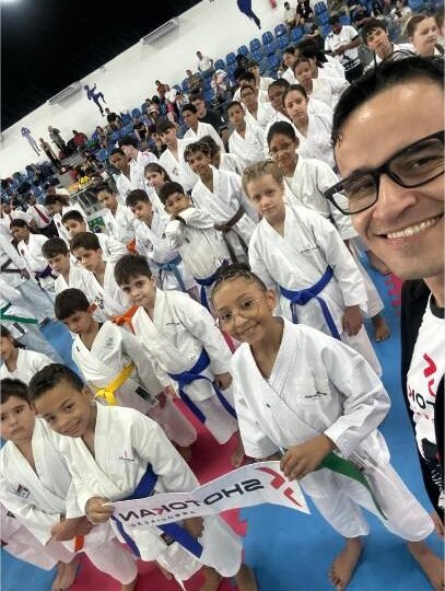 Shotokan mira topo do pódio em etapa estadual classificatória em Cuiabá