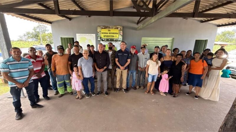 Coronel Assis fortalece campo com entrega de tratores para comunidades rurais de Várzea Grande
