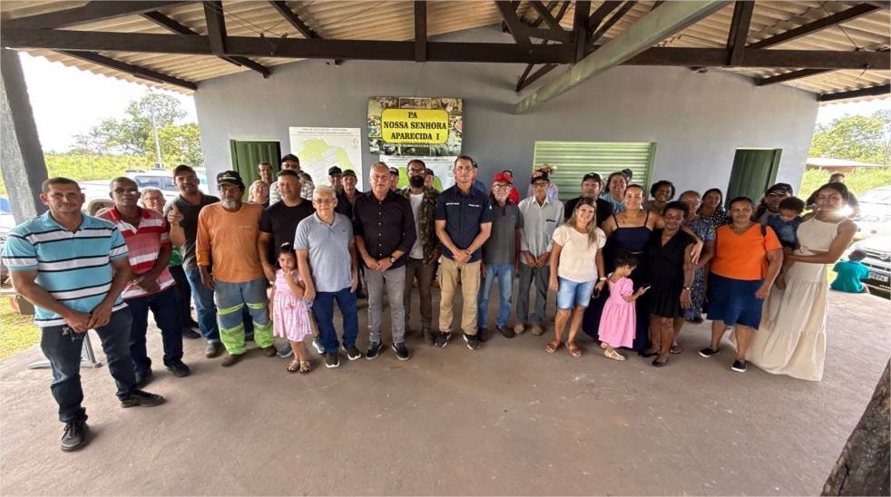 Coronel Assis fortalece campo com entrega de tratores para comunidades rurais de Várzea Grande