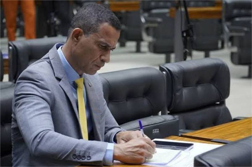 Deputado Coronel Assis soma R$ 7,5 milhões em investimentos para causa autista em Mato Grosso